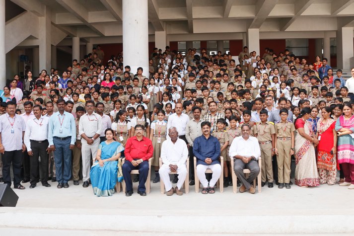 Srikrishnadevarayalu with VVIT staff and students